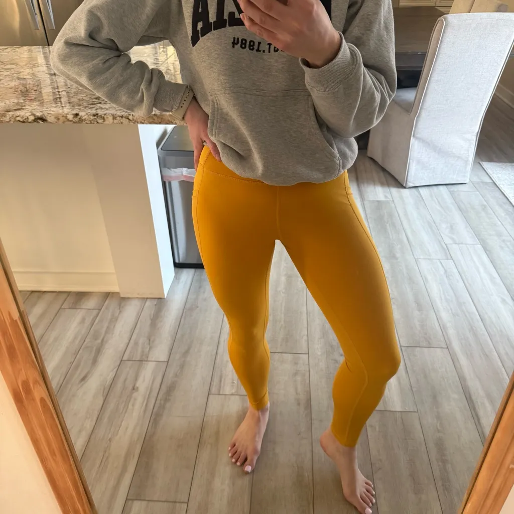 BuffBunny Yellow Seamless High Rise Leggings Size medium - Image 3