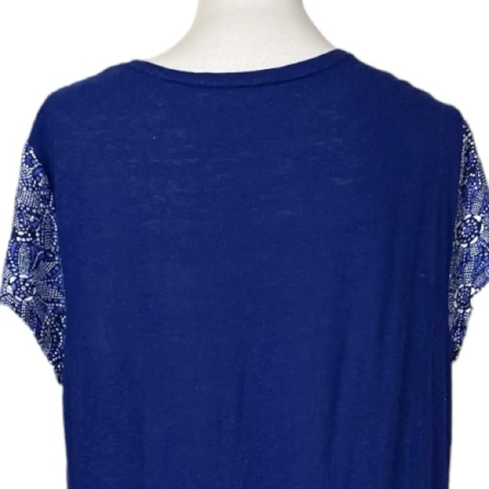 Dressbarn Tee Shirt Scoop Neck Burnout Blue White Floral Women’s Size XL - Image 4