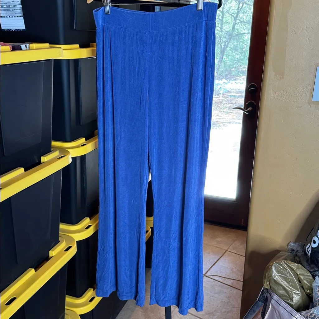 Chico’s Travelers Periwinkle Blue Pull-On Wide Leg Stretch Pants Size 12 (C-2) - Image 2