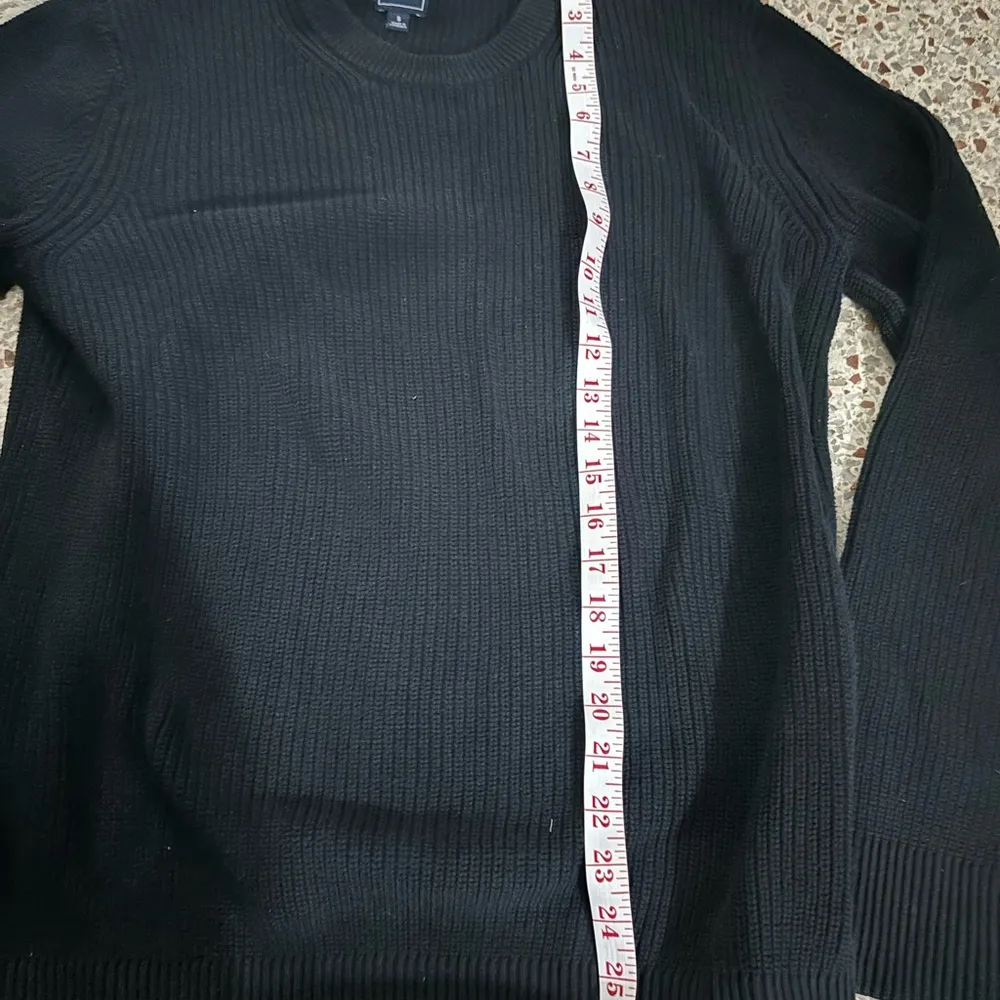Gap Sweater for women small black - Image 4