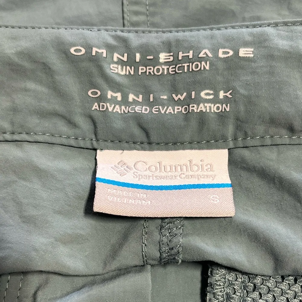 Columbia Nylon Hiking 4 in inseam Short teal blue with UPF protection small - Image 3