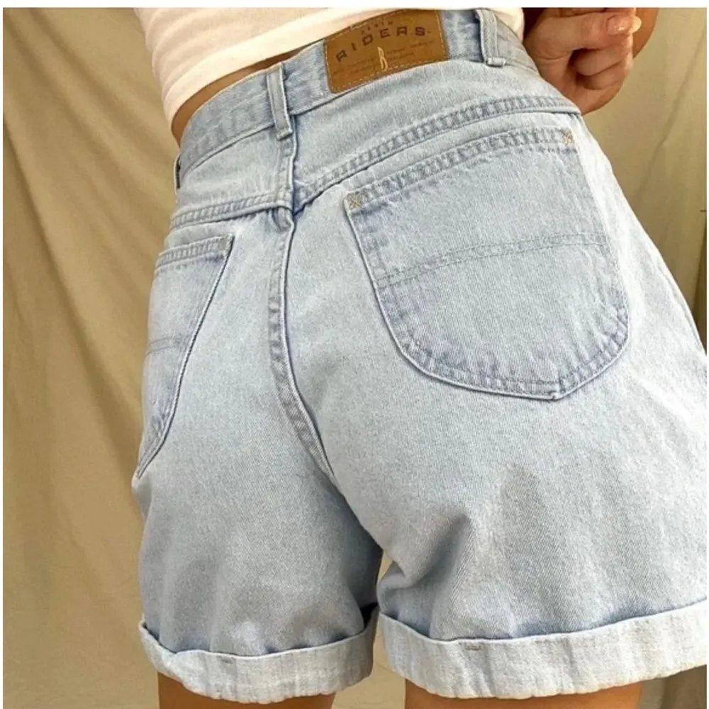 Riders by Lee Cuffed Mom Shorts - Image 2