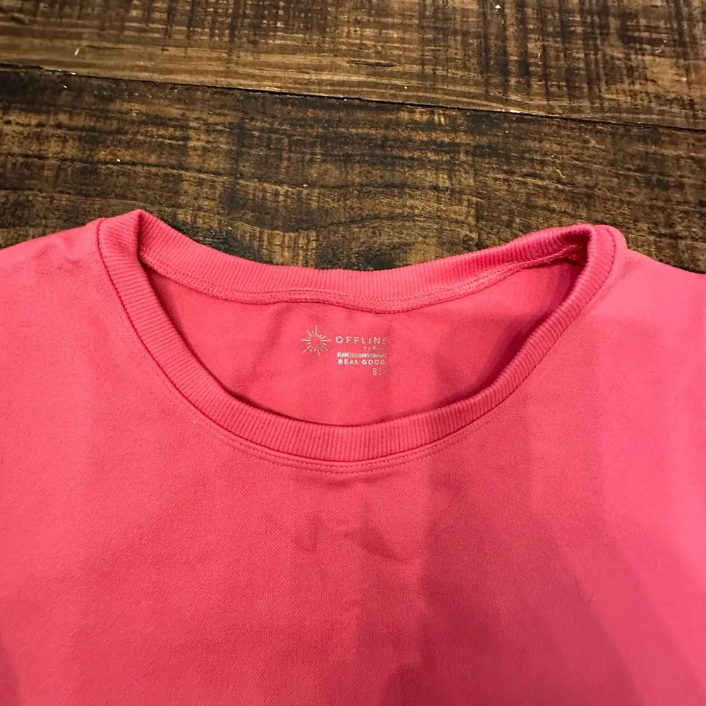 Offline by Aerie Cropped Short Sleeve Tee- EUC - Image 3