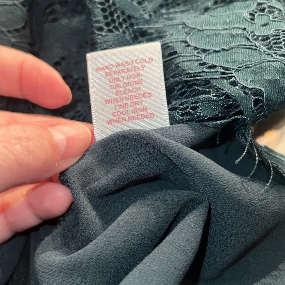 Ultra Pink Hunter Green Mock sleeve Lace Sheer Bell Sleeve Boho Top Size Large - Image 5