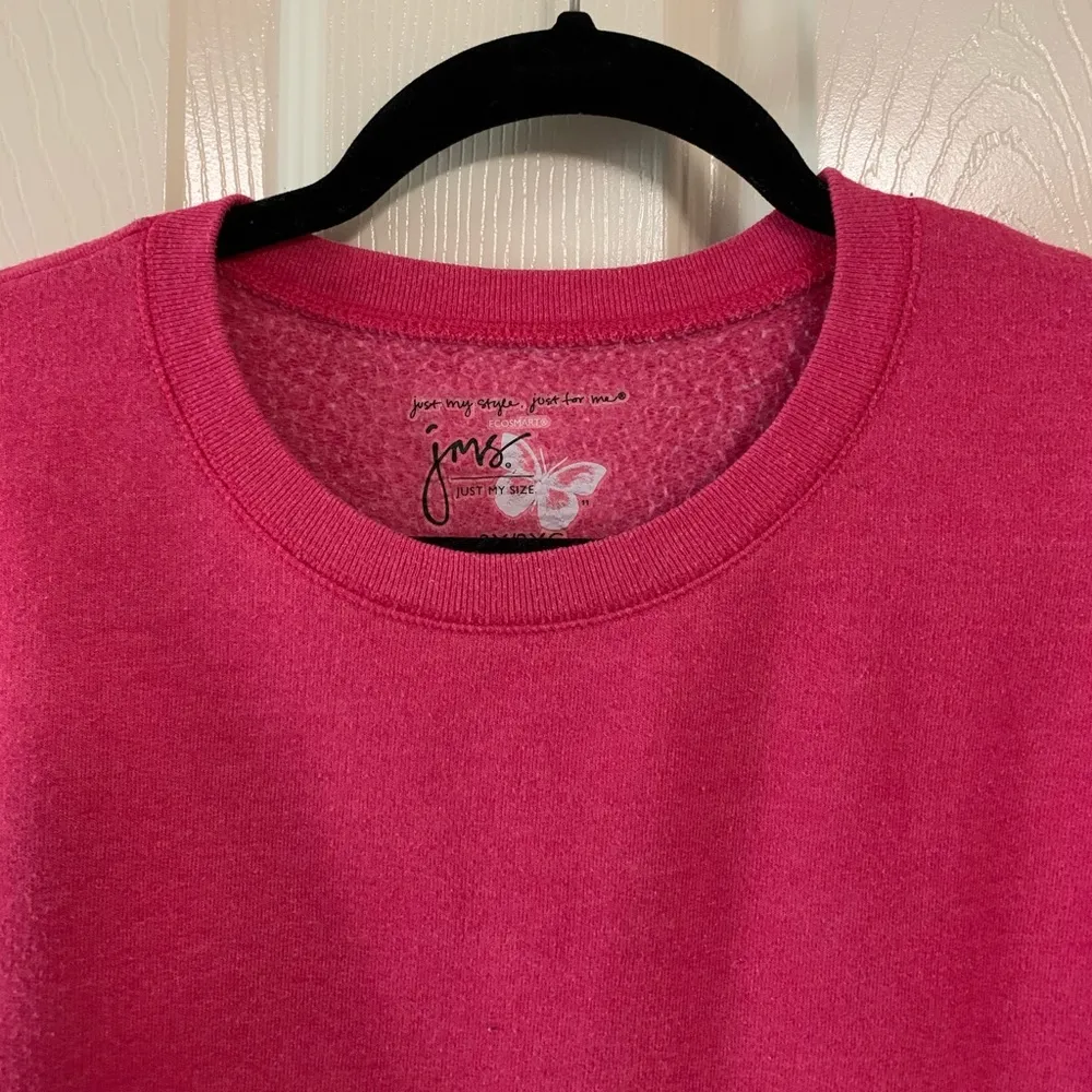 Solid pink crew neck sweatshirt size 2X - Image 2