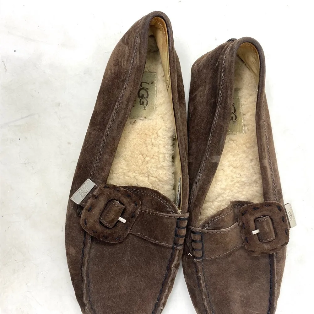UGG Australia brown suede slip on sheep fur line loafers flats size 7 - Image 3