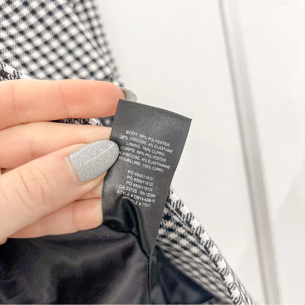 Aritzia Wilfred Set Little Cropped Gingham Jacket Shorts - Image 9