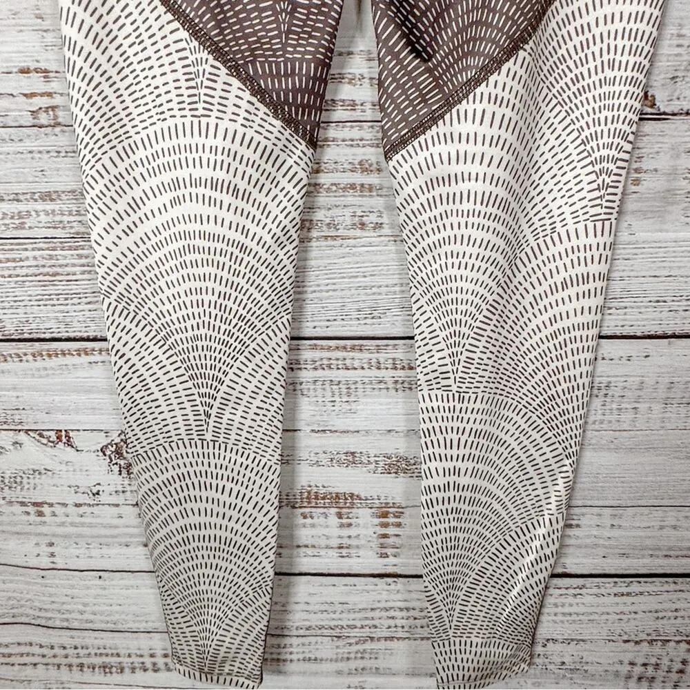 Beyond Yoga Lux High Waisted Angled Midi Legging, EUC, Medium, MSRP $88 - Image 6