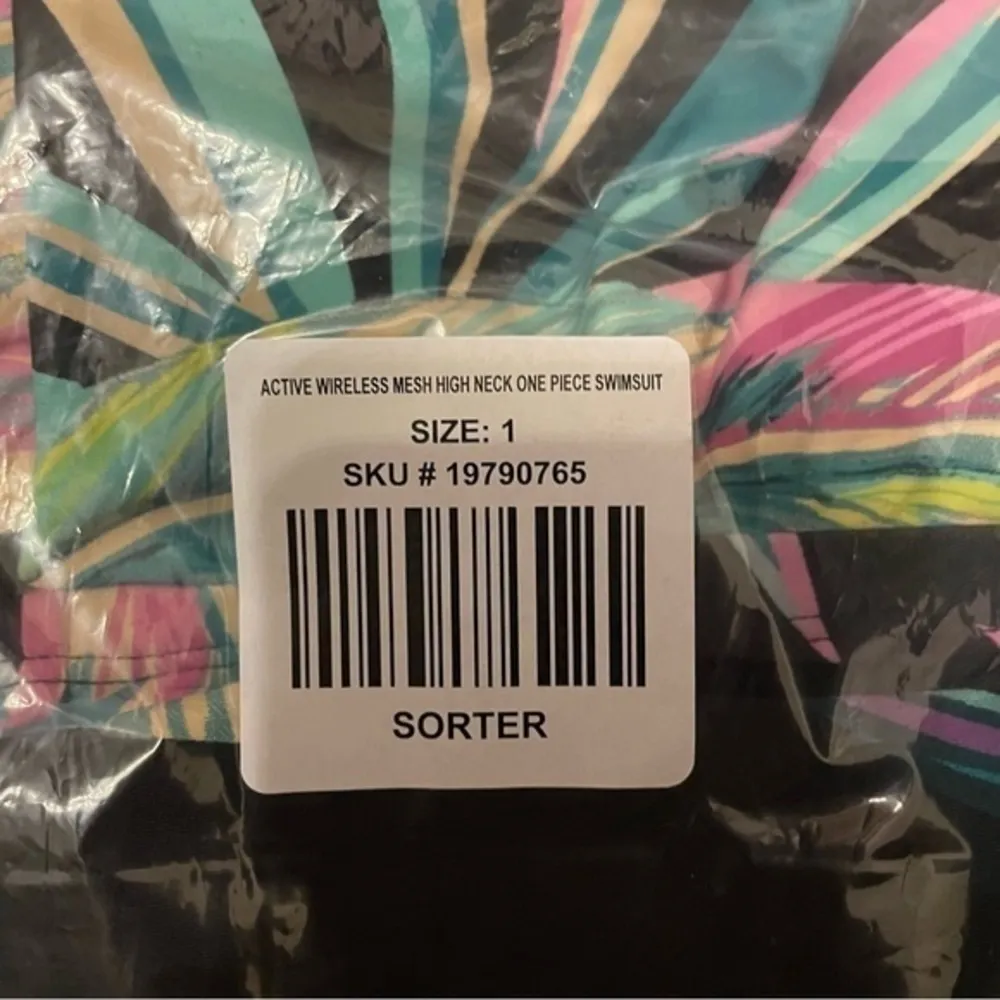 Torrid One Piece Swimsuit Size 1 - Image 4