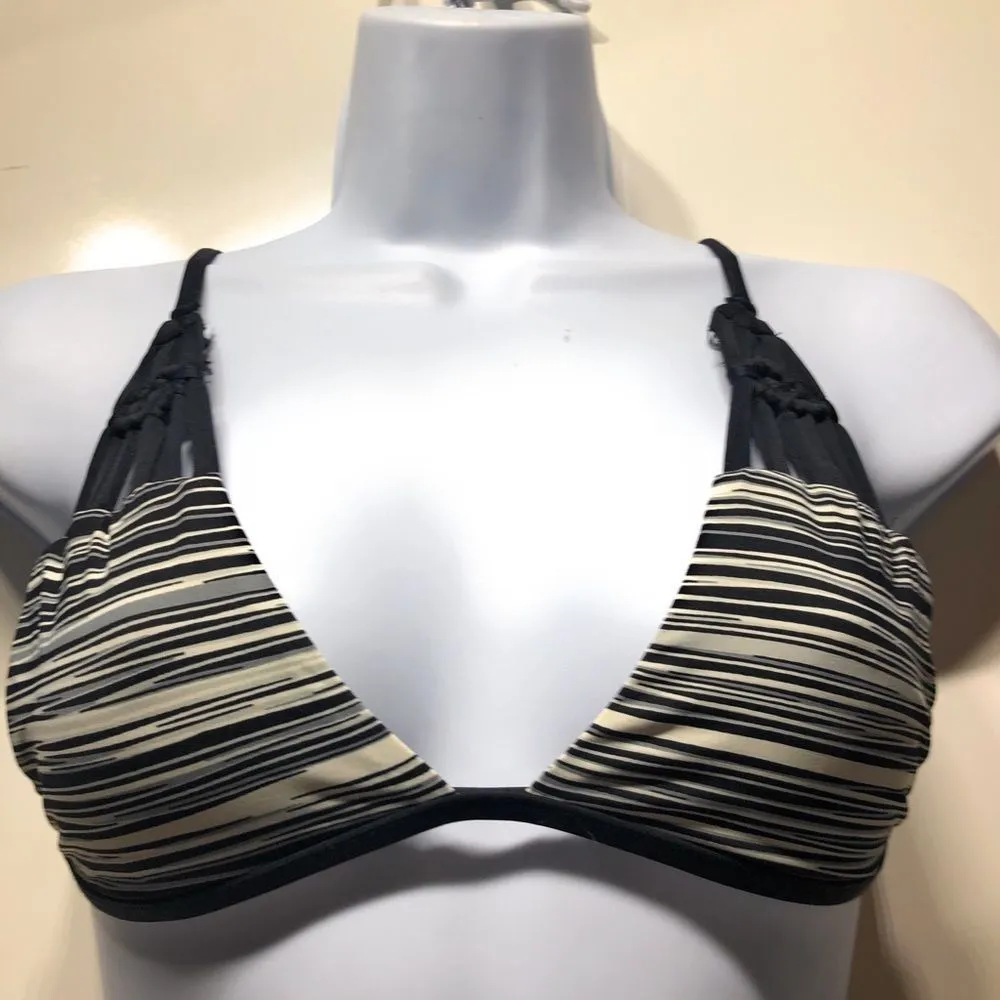 Frankie's Bikinis‎ Top - Image 2