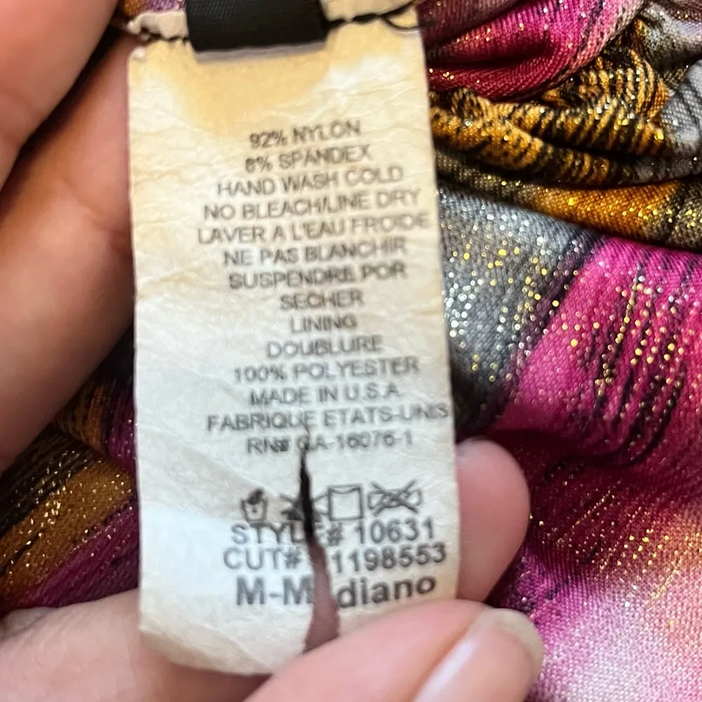 True light multicolored print short sleeve dress size medium - Image 9