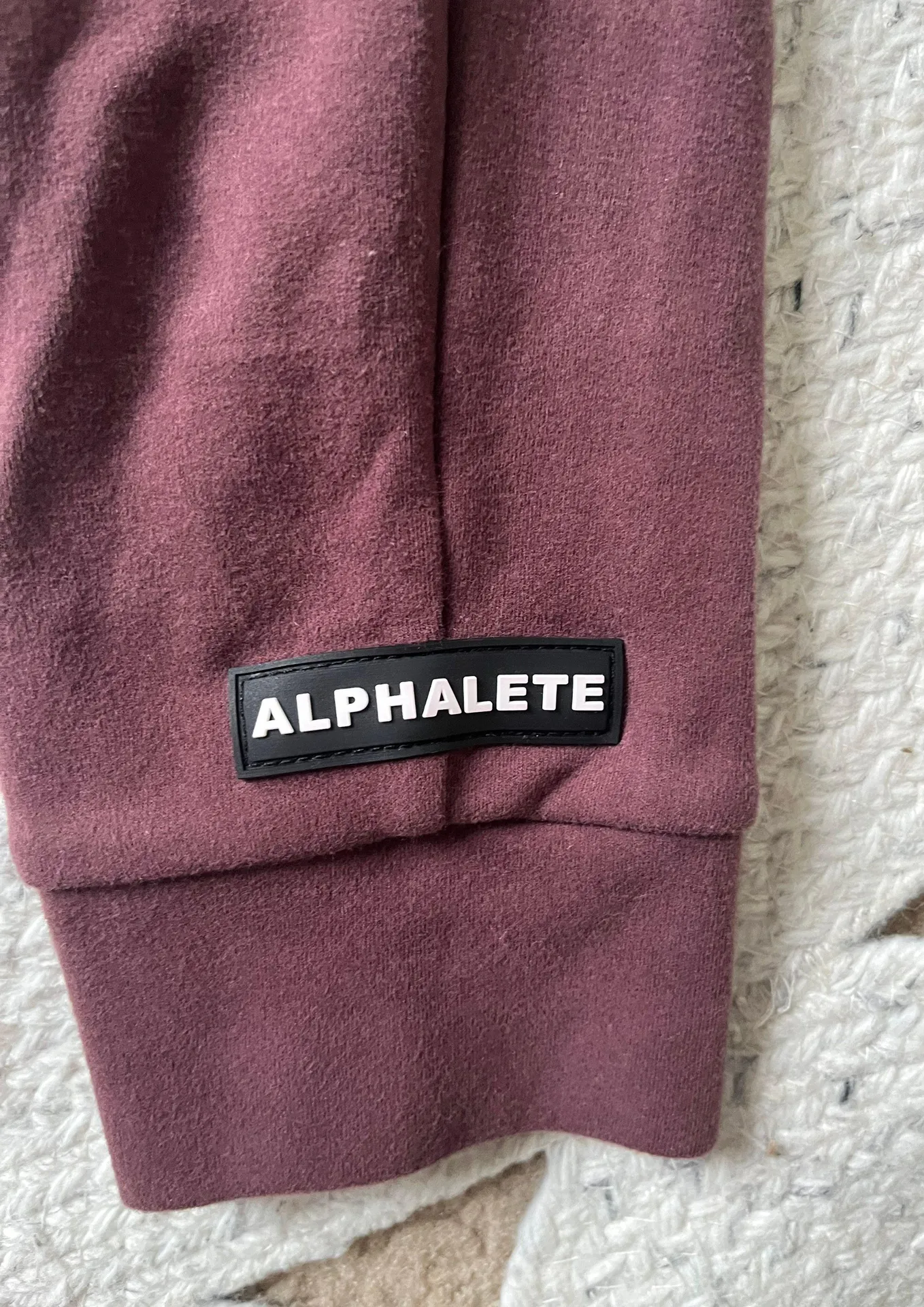 Alphalete Identity Joggers - Image 4