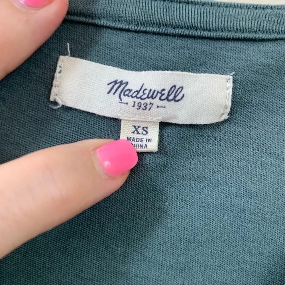 Madewell Embroidered Split-Neck Tee Green/Navy - Image 3