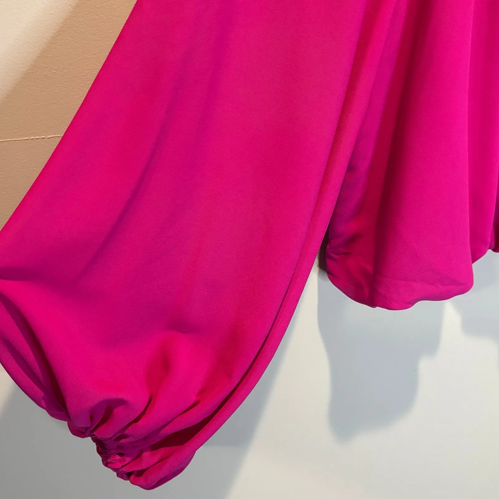 Amanda Uprichard Pink Long Sleeve Bubble Hem Blouse - size Small - Image 4