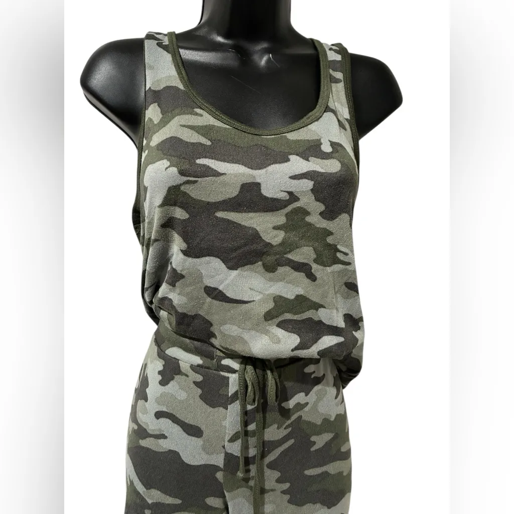 Lucky Brand 4 Piece Women's Green Camouflage Loungewear Set. Size L - Image 5
