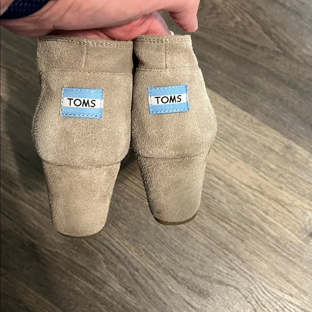 TOMS Kala Suede Lace-Up Wedge Booties Boots Size 9.5 - Image 3