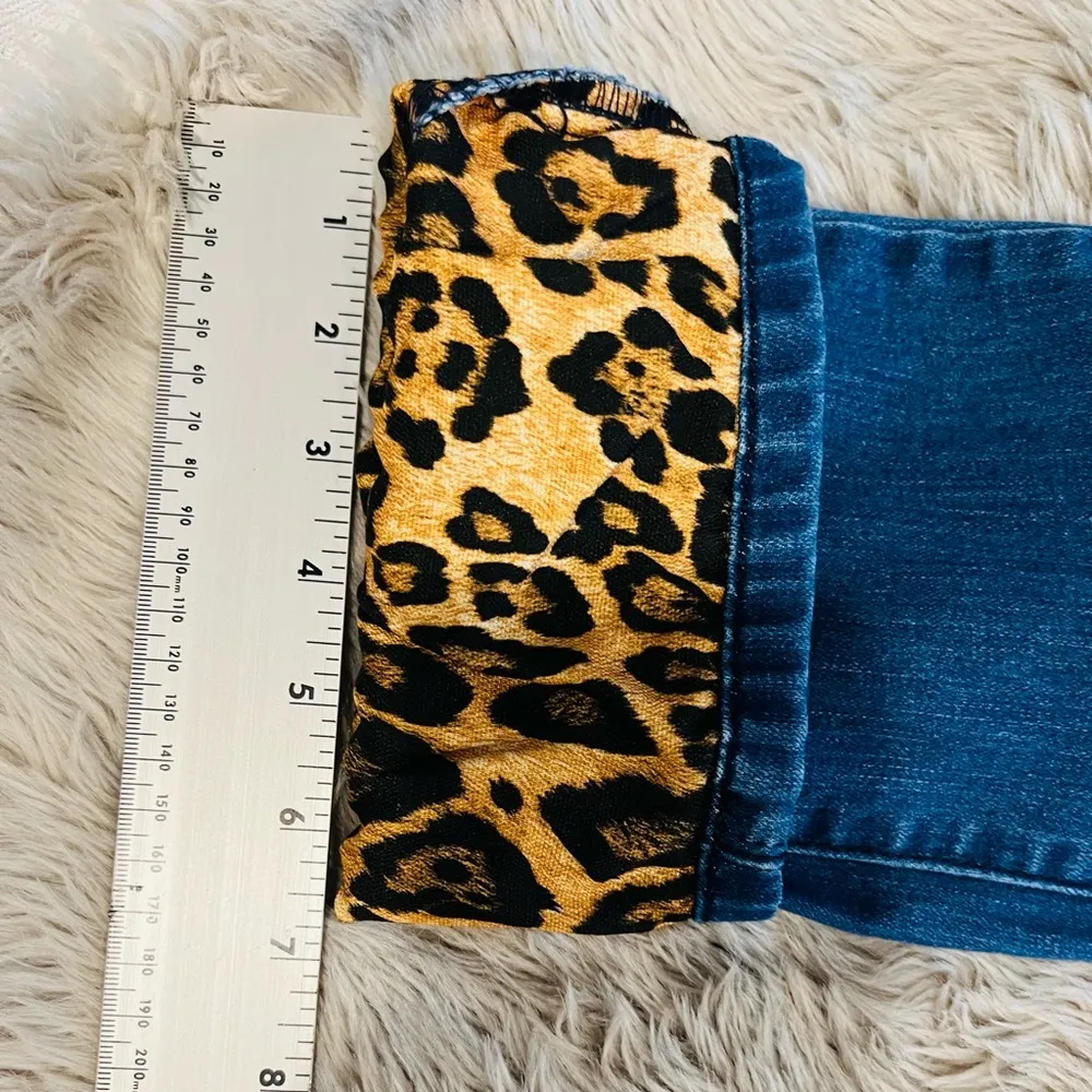 Lucky Blessed Jeans Leopard Print Mid Rise Straight Blue Women Size 6 #4 - Image 8