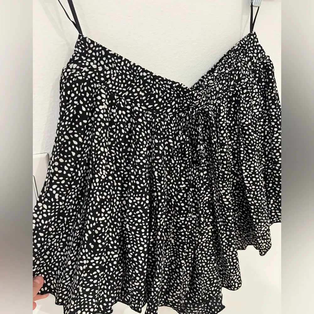 She & Sky Black and White Skirt - Image 2