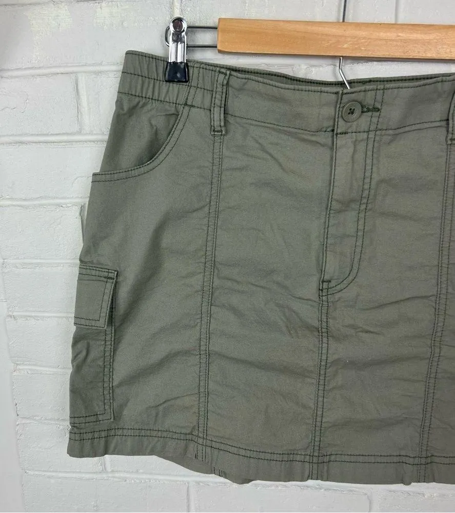 NWT Hollister Green Cargo Utility High Rise Mini Skirt Size L - Image 4