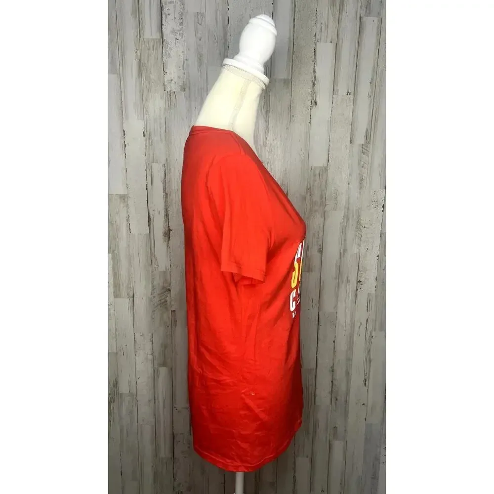 NWT Kansas City Chiefs Womens Large Red Super Bowl LVII Champions V-Neck T-Shirt - Image 2
