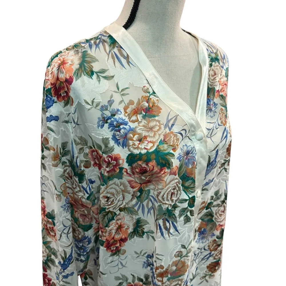 Victoria’s Secret Gold Label Floral Sheer sleep nightie button up sheer Blouse L - Image 2