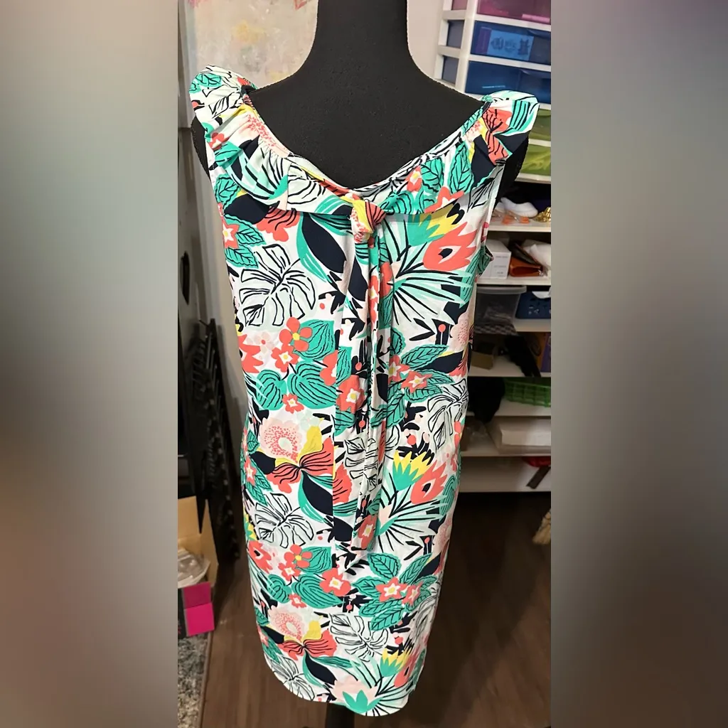 Crown & Ivy sz medium tropical dress - Image 2