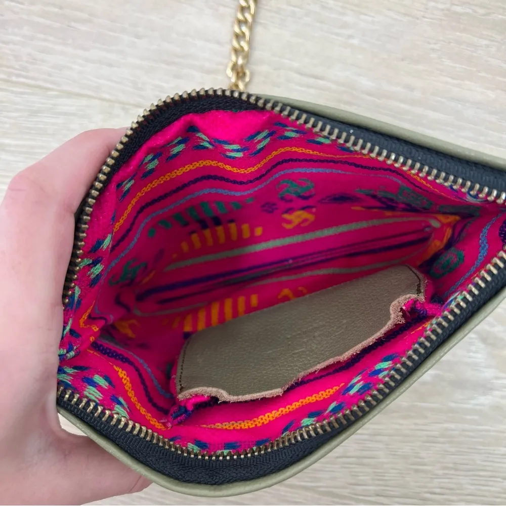 Tea & Tequila Beaded Green Crossbody Bag - Image 13