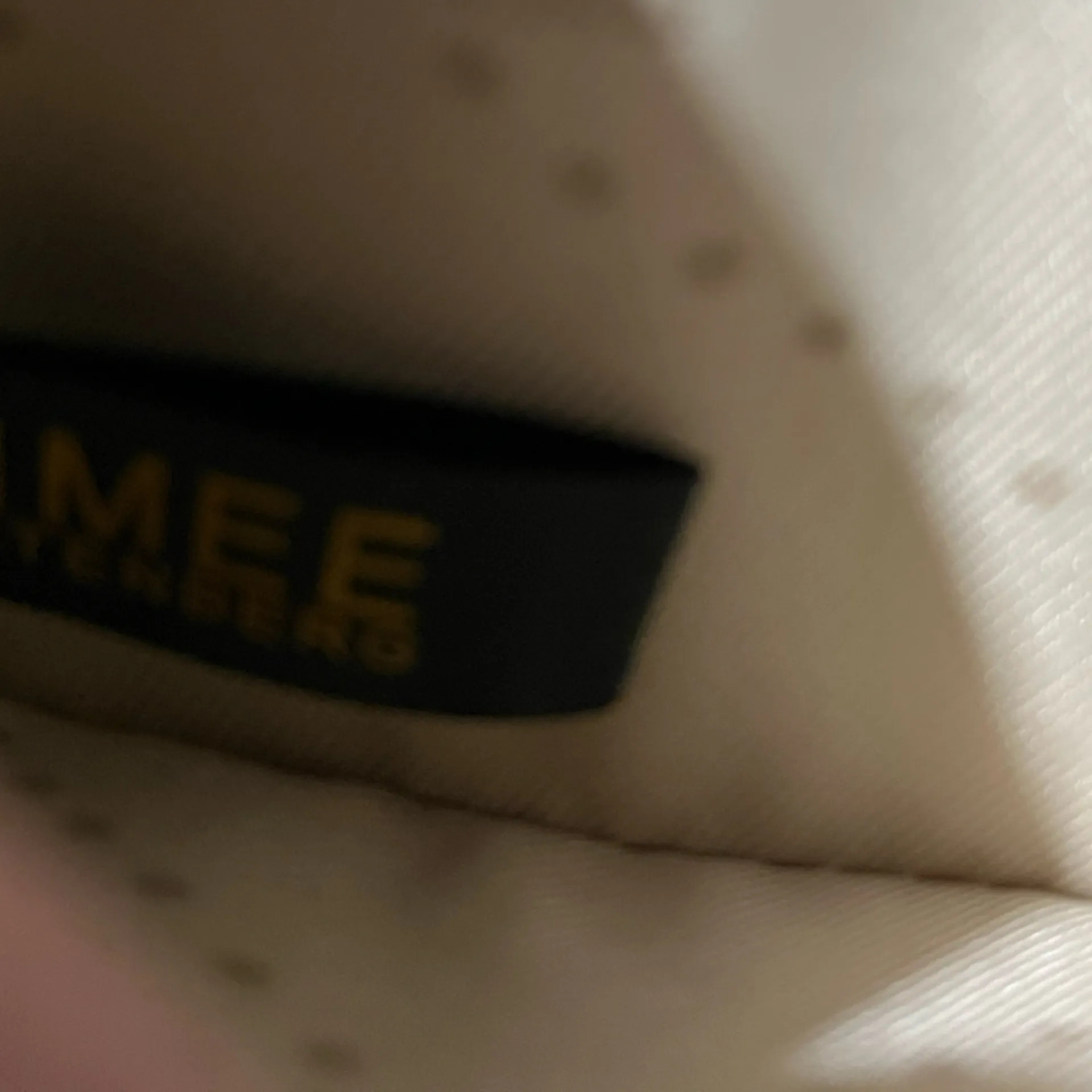 Aimee Kestenberg Black Quilted Zippy Wallet NWT - Image 8