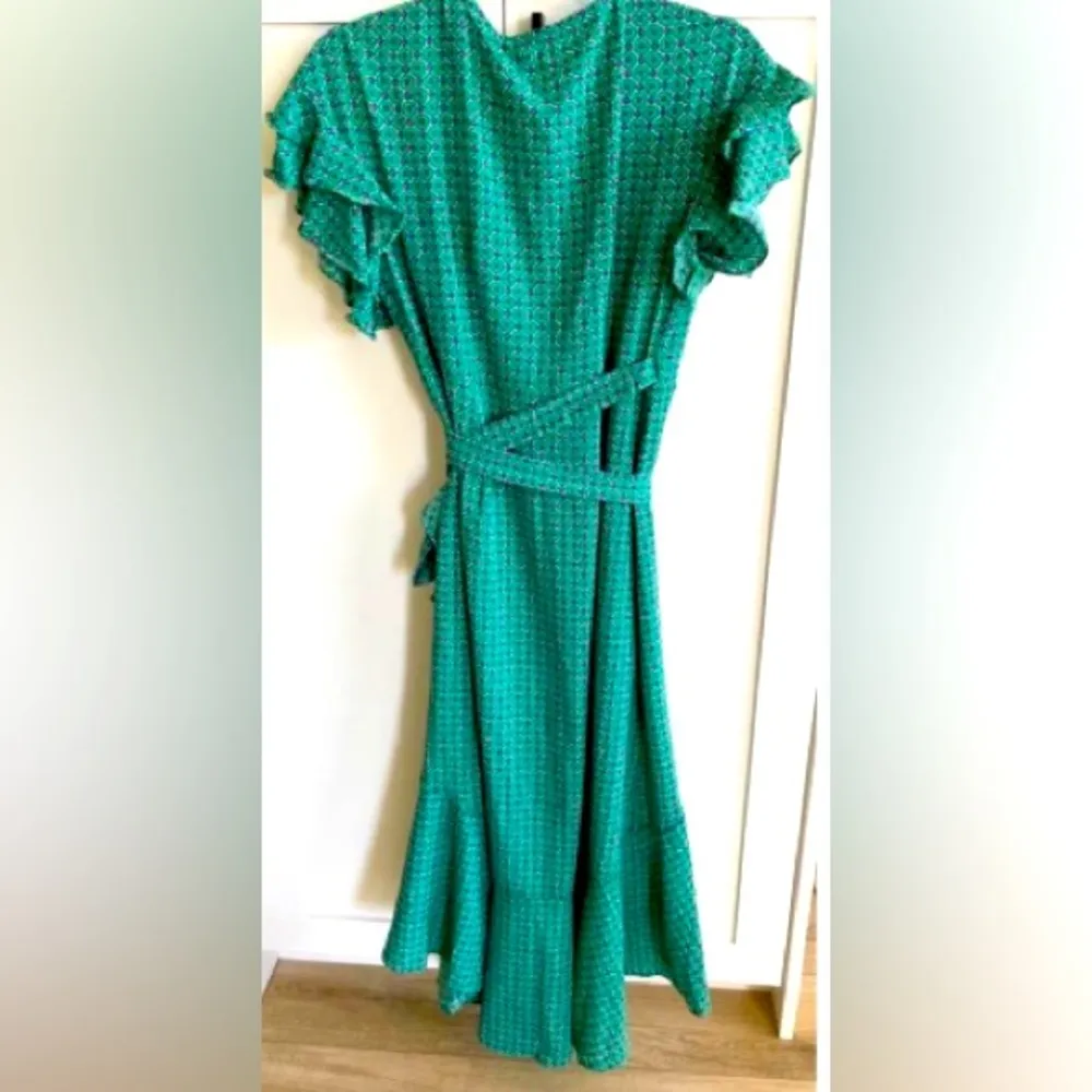 Max Studio Hi/Lo Wrap Dress - Image 2