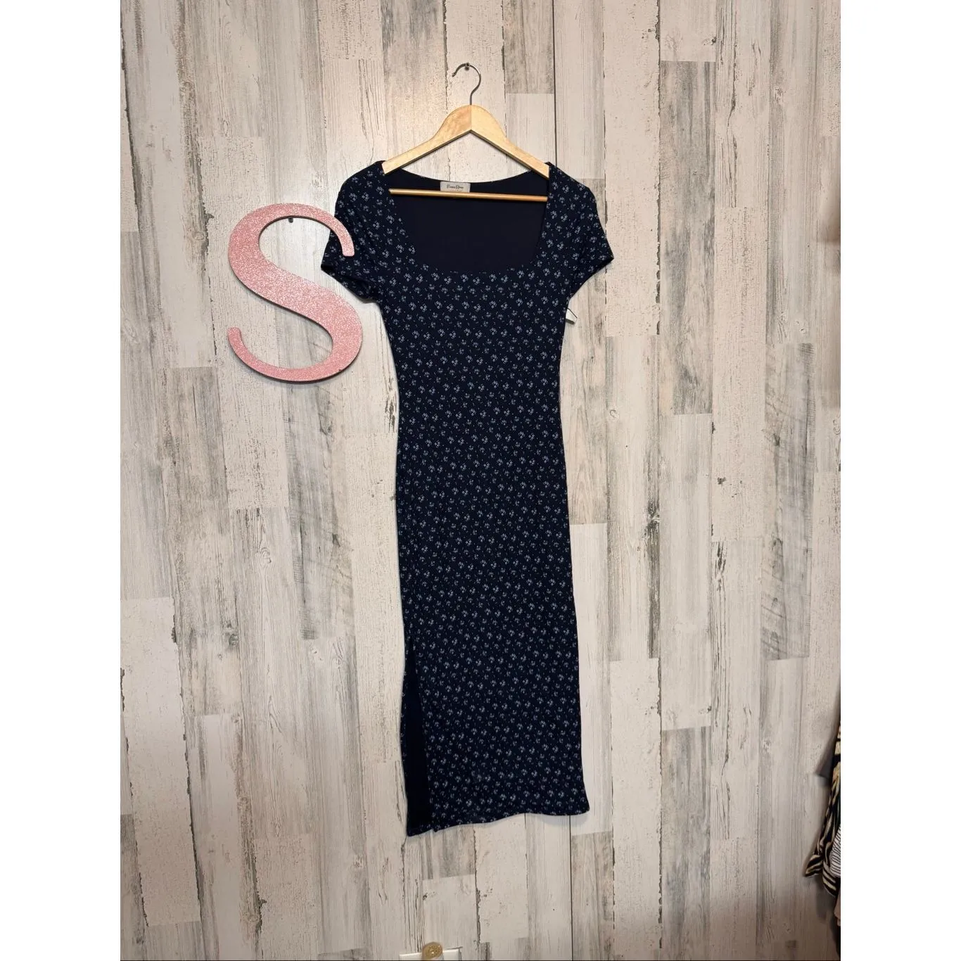 Faded Rose Navy Floral Maxi Dress Women’s Size Small Stretchy Scoop Neck Bodycon Black - Image 2