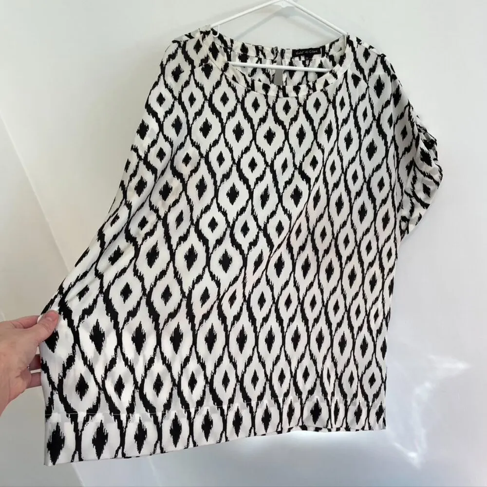 VIOLET CLAIRE Plus Size White ish Black Ikat Boho Short Dolman Sleeve Blouse Top - Image 9