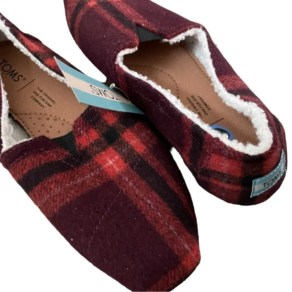 Toms Buffalo Plaid Faux Fur Lined Alpargatas Shoes‎ - Image 2