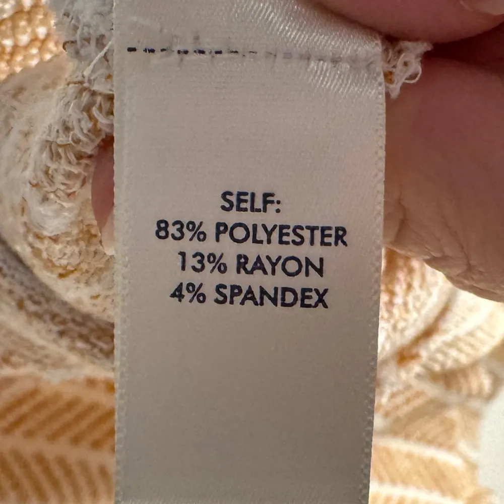 BKE Tan and Cream Knit Tank Top NWT - Image 3