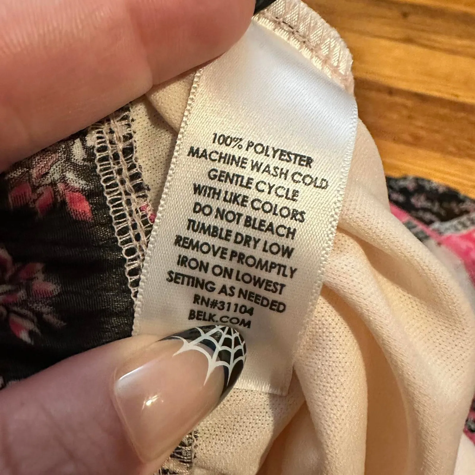 Pink and black paisley patchwork skirt - Image 4