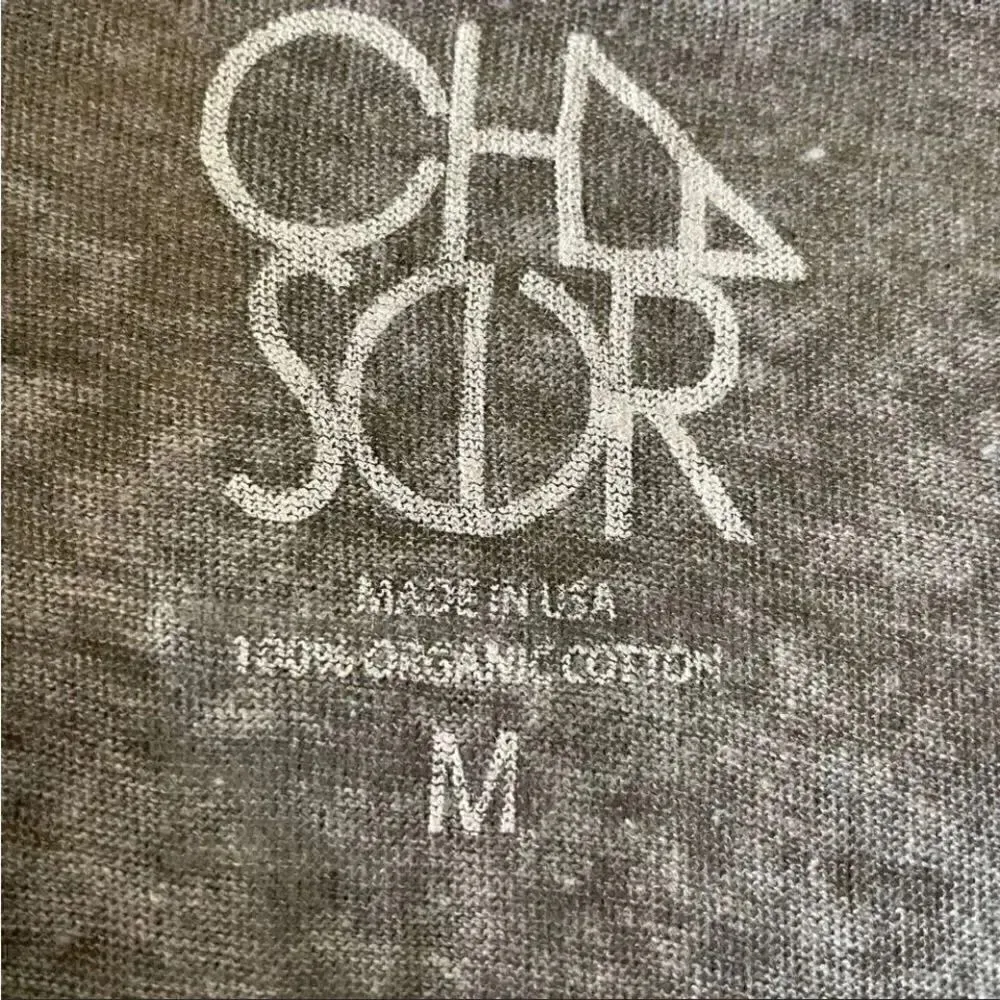 Chaser Revolve Heather Gray Festival I Need. Cocktail Short Sleeves TShirt SZ M - Image 6