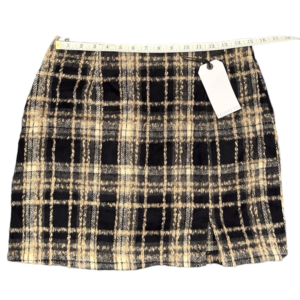NEW Potter’s Pot Plaid Fuzzy Mini Skirt | Size Large - Image 5