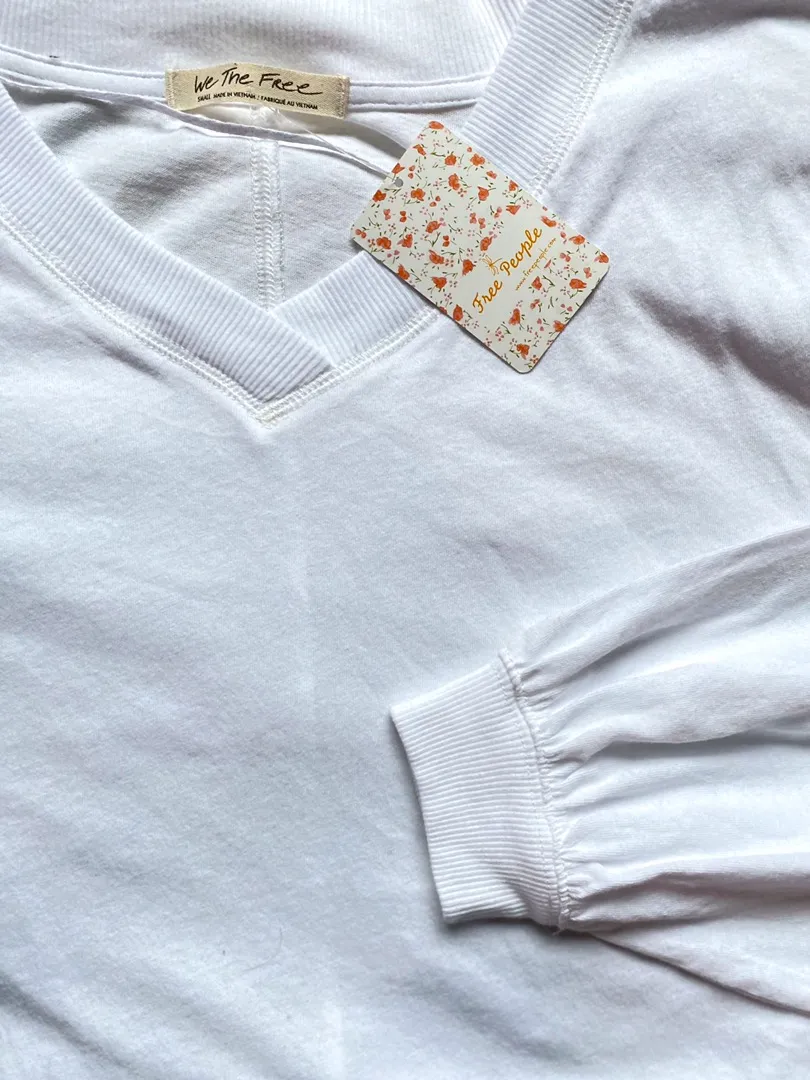 Free People Loose White Top🕊🕊 - Image 3