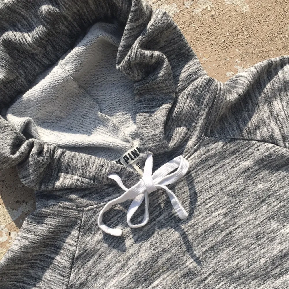 PINK cropped hoodie - Image 2