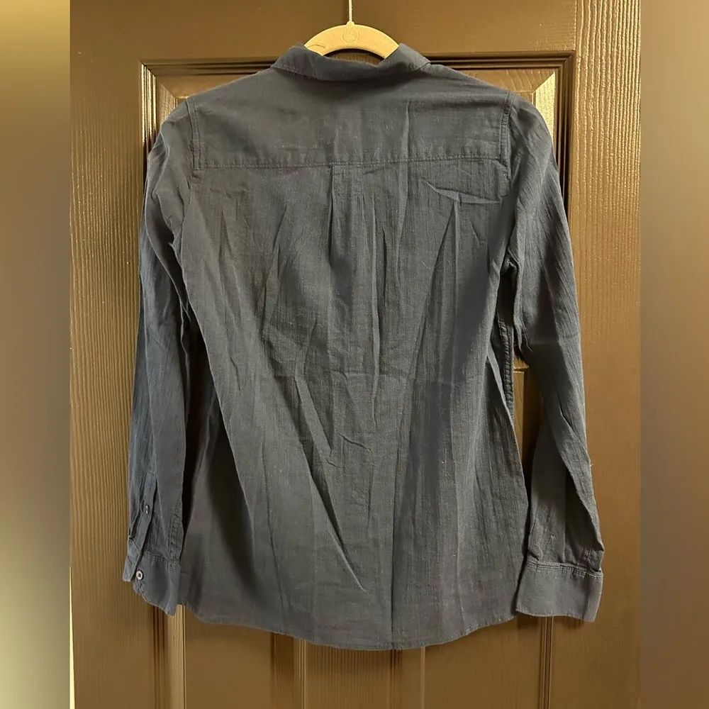 Banana Republic Navy XS Button Down - Image 5