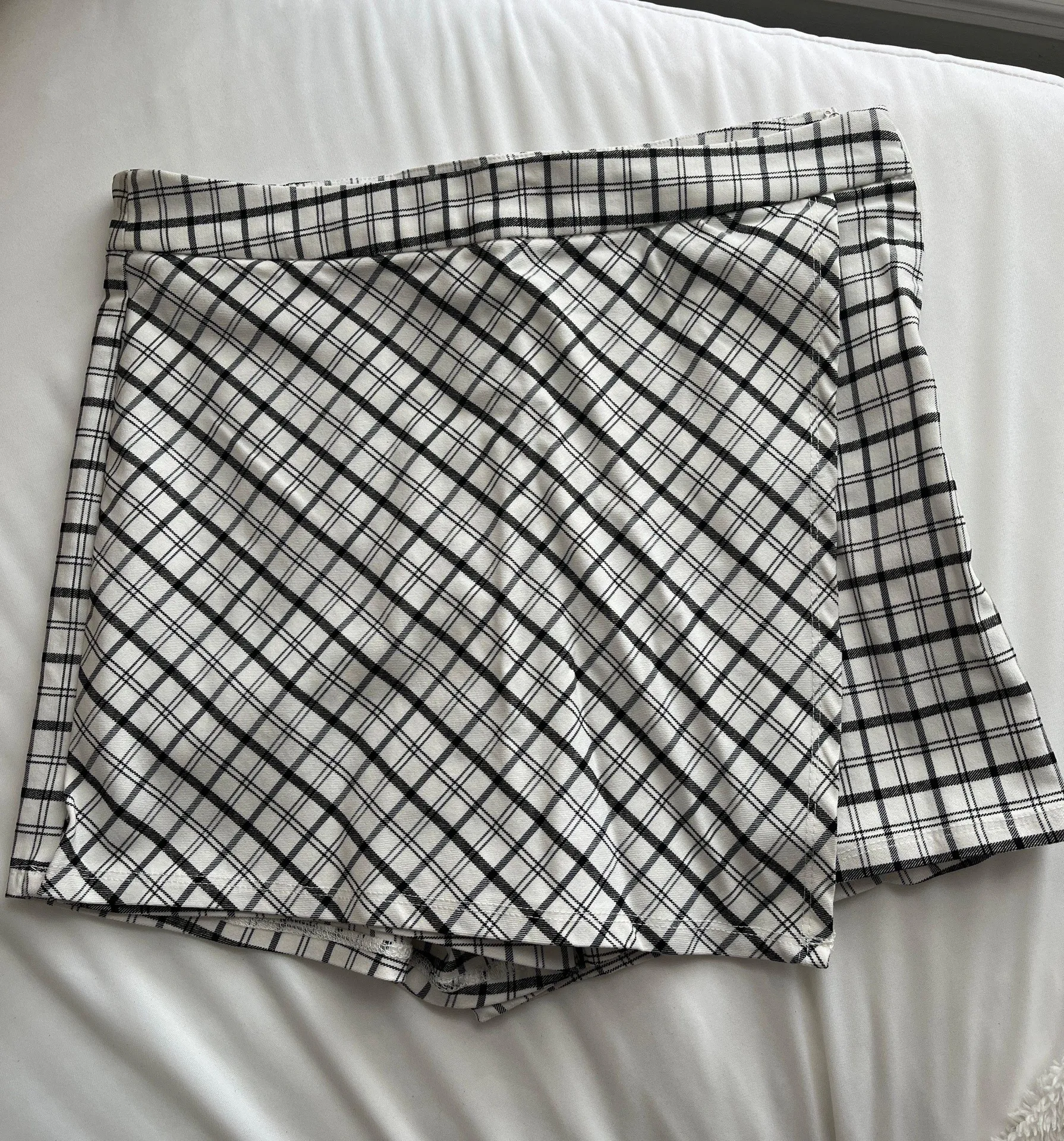 White Plaid Skort - Image 2