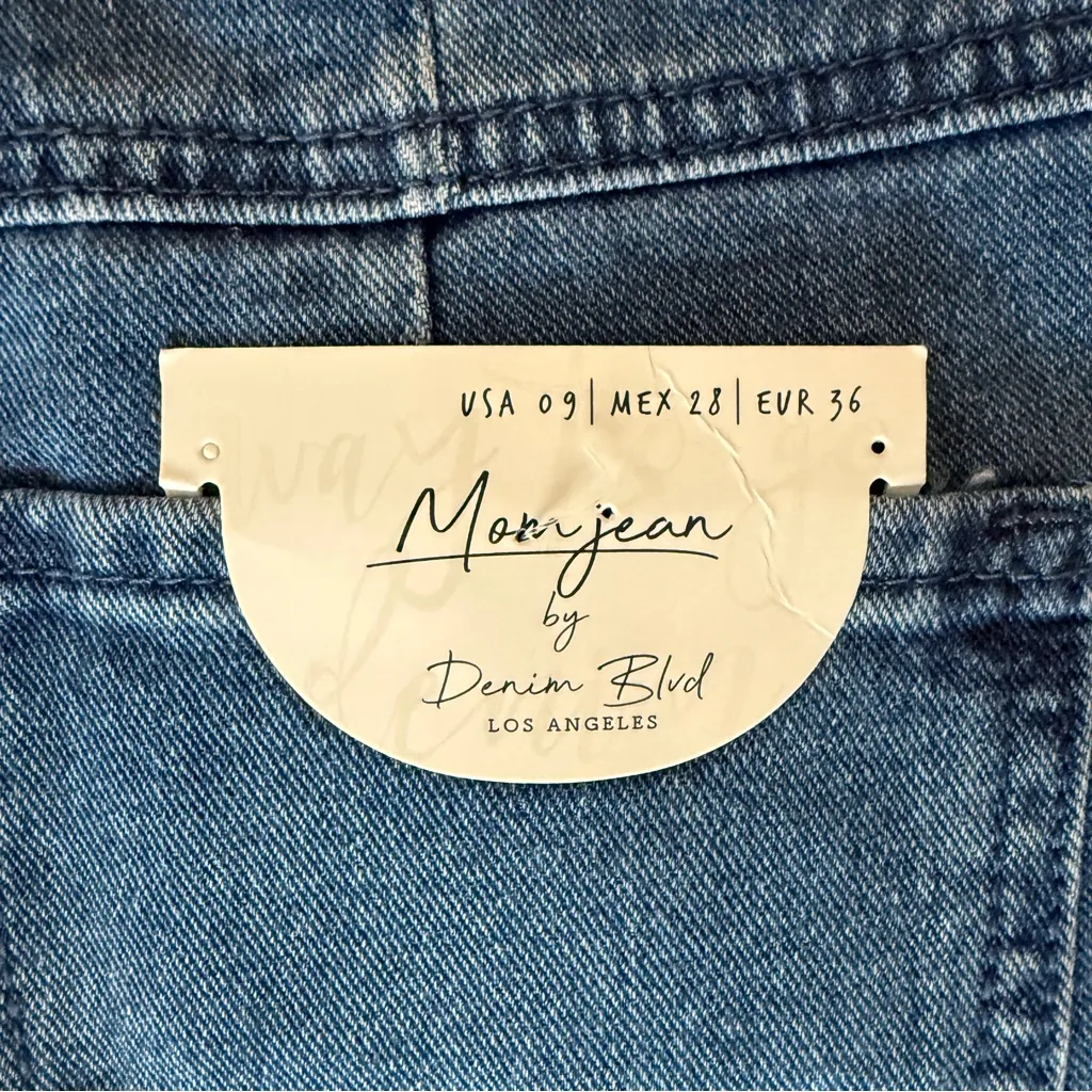 Denim Blvd. High Waisted Mom Jeans, Front Seam Detail, Junior’s Size 9 - Image 10