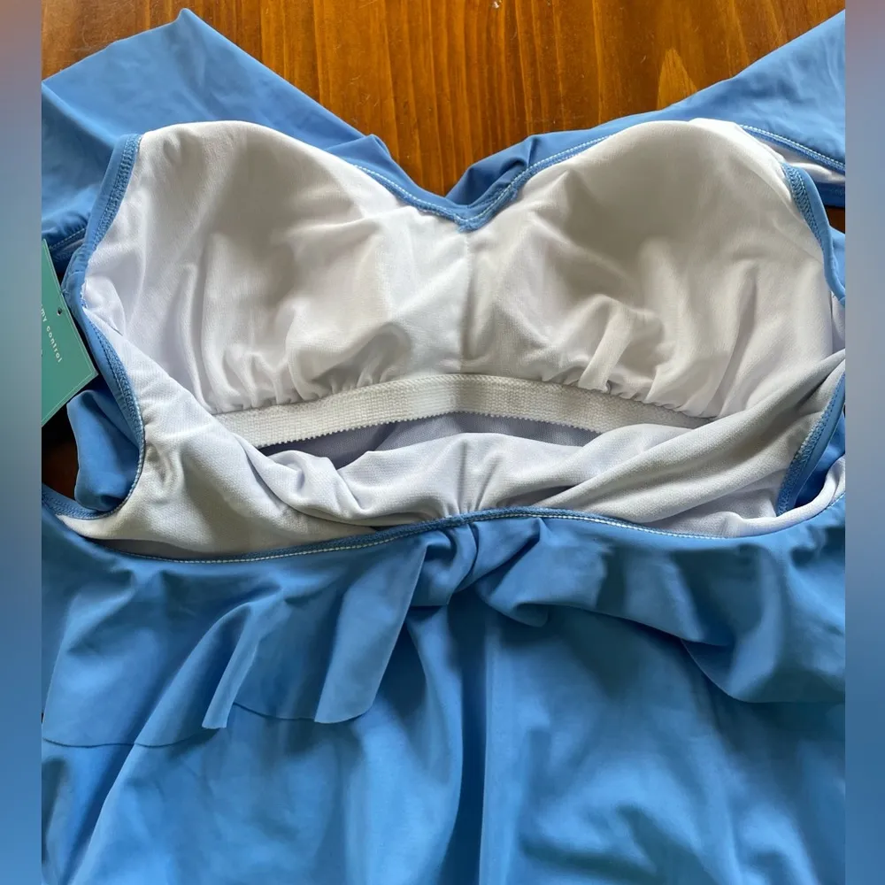 NWT Bal Harbour Full Coverage Light Blue V - Image 7