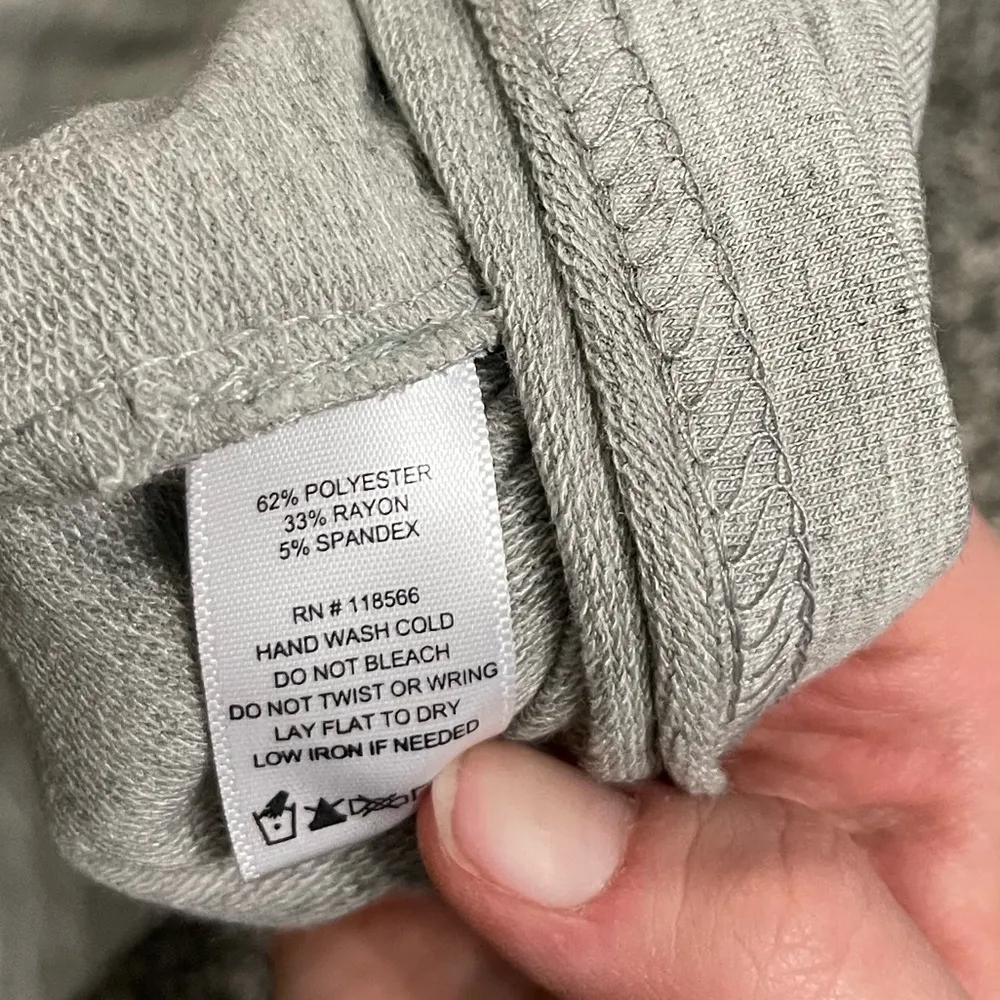 New Joan Boyce Gray V - Image 4