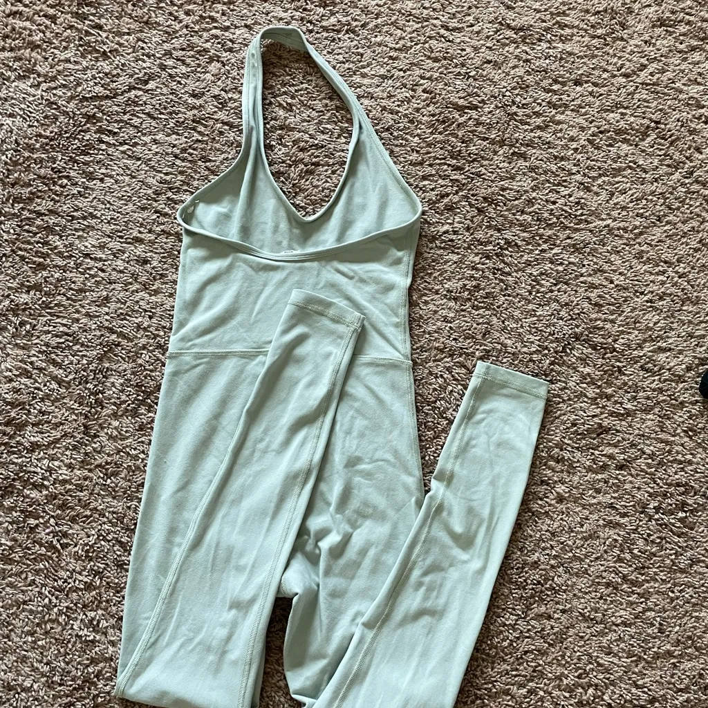 Aritzia Wilfred Free Light Green Athletic Jumpsuit - Image 9