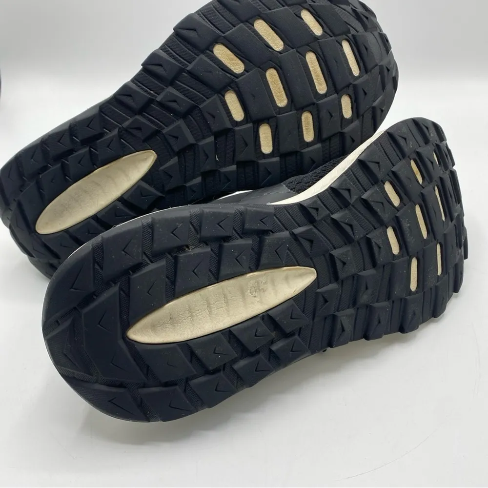 New Balance Dynasoft Nitrel v4 Women  Trail Running Shoes WTNTRCK4-Black 9.5 - Image 7