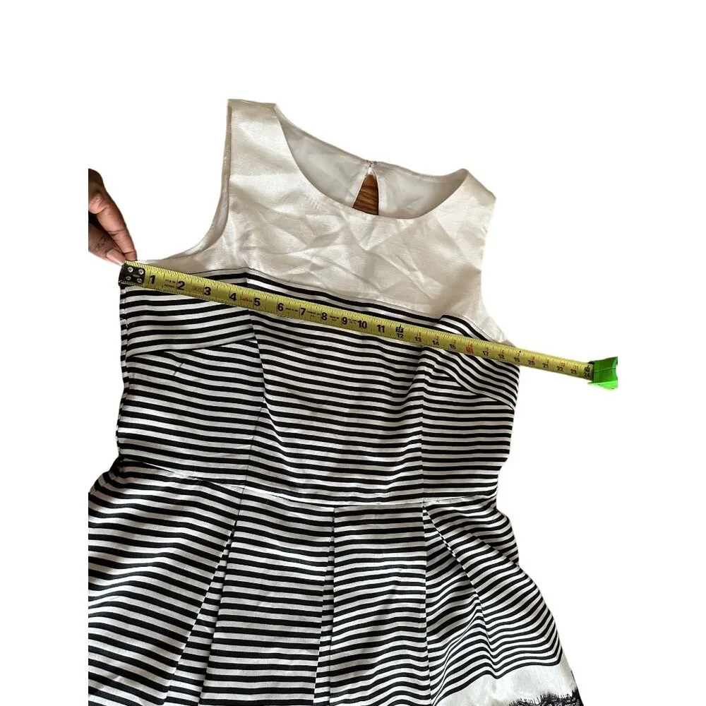 Danny And Nicole Sleeveless Striped Ivory Dress With Lace Black Stripe Size 14P - Image 14