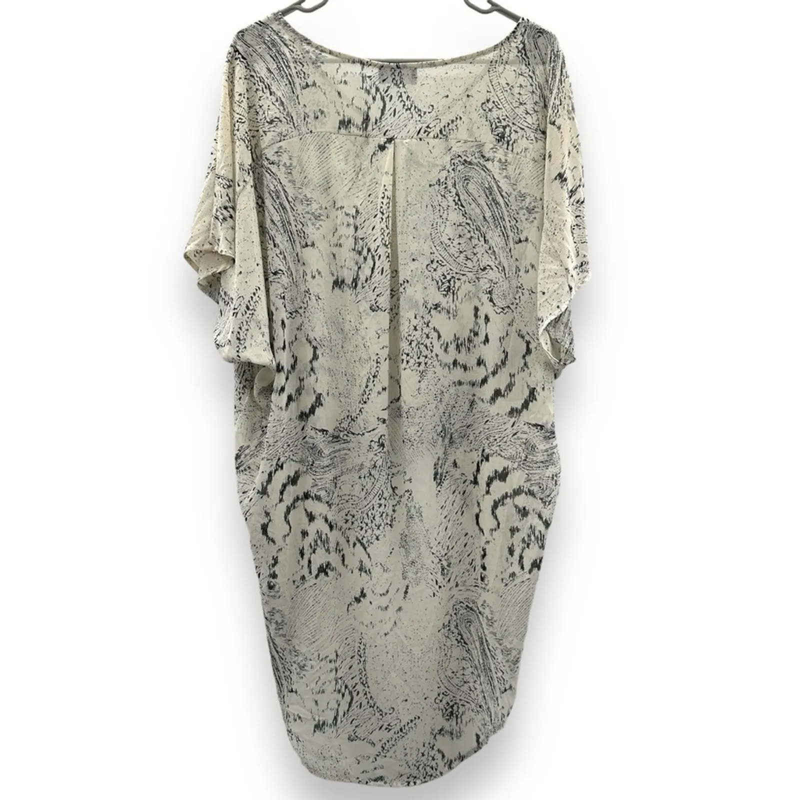 ASTR The Label Cream & Black Animal Print High Low Shear Tunic Top Size S‎ - Image 4