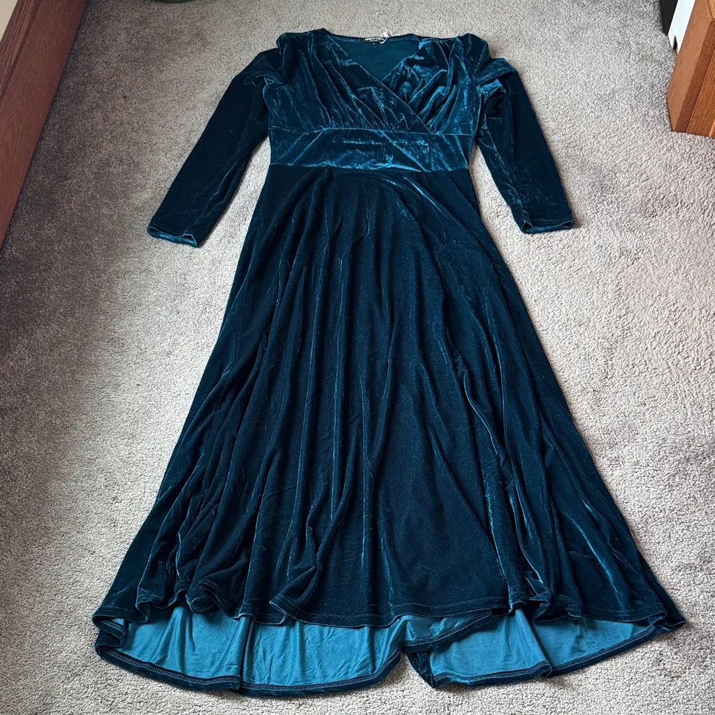 Urban Coco Dark Teal Velour Long Sleeve V-Neck Dress SIZE L - Image 2