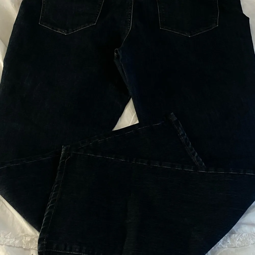 DKNY Jeans 👖 like new - Image 6