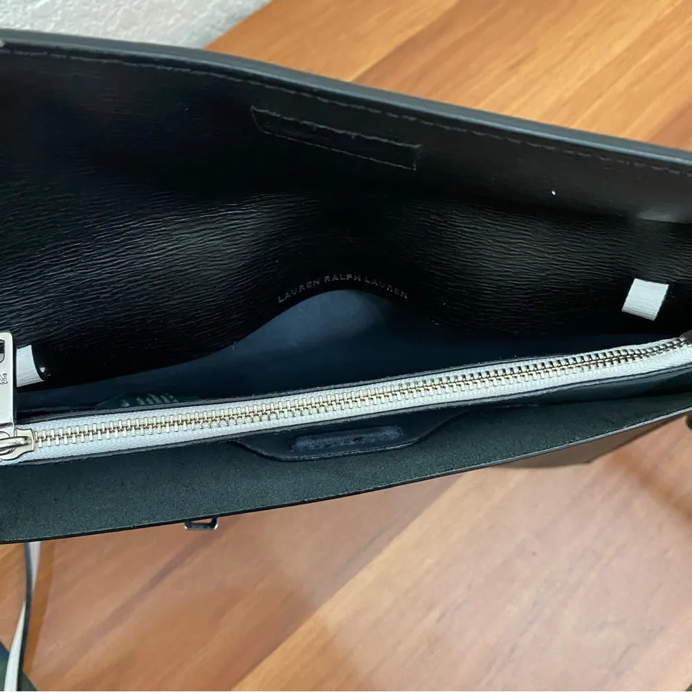 LAUREN Ralph Lauren Davenport Leather Black & White Flat Envelope Crossbody Bag - Image 9